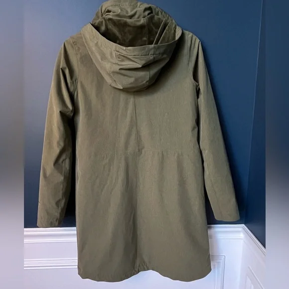 The North Face Olive Green Women's Jacket - Picture 8 of 8